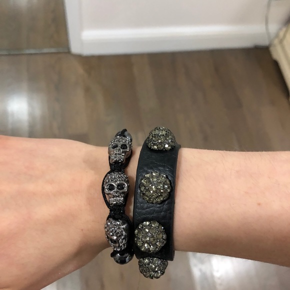 Jewelry - Bracelet set